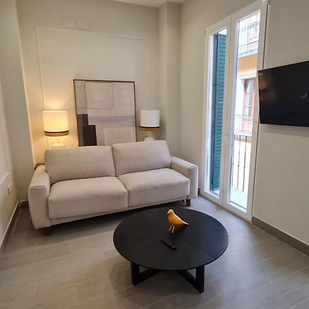 Navas 101 Cosmopolitan Loft Apartment Гранада Екстериор снимка